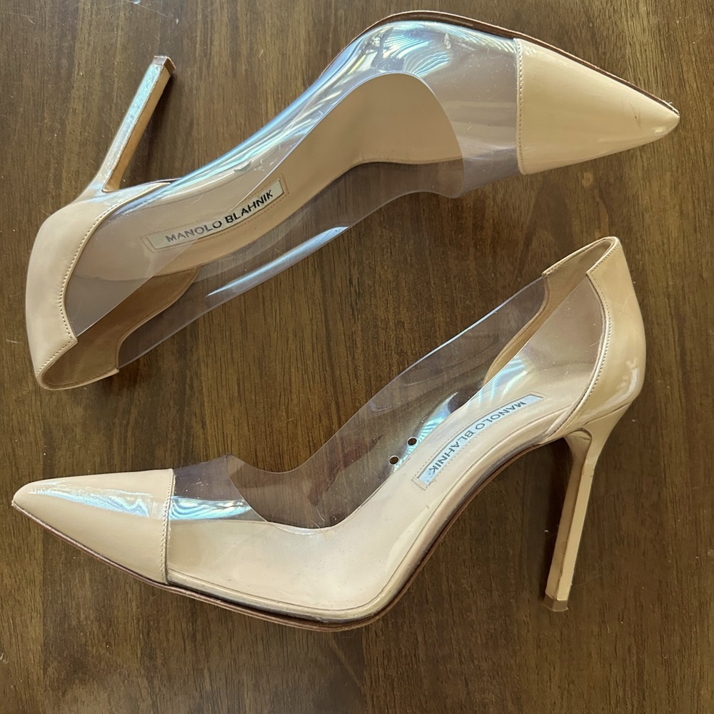 Manolo Blahnik Beige Pacha Heels - Picture 2 of 6